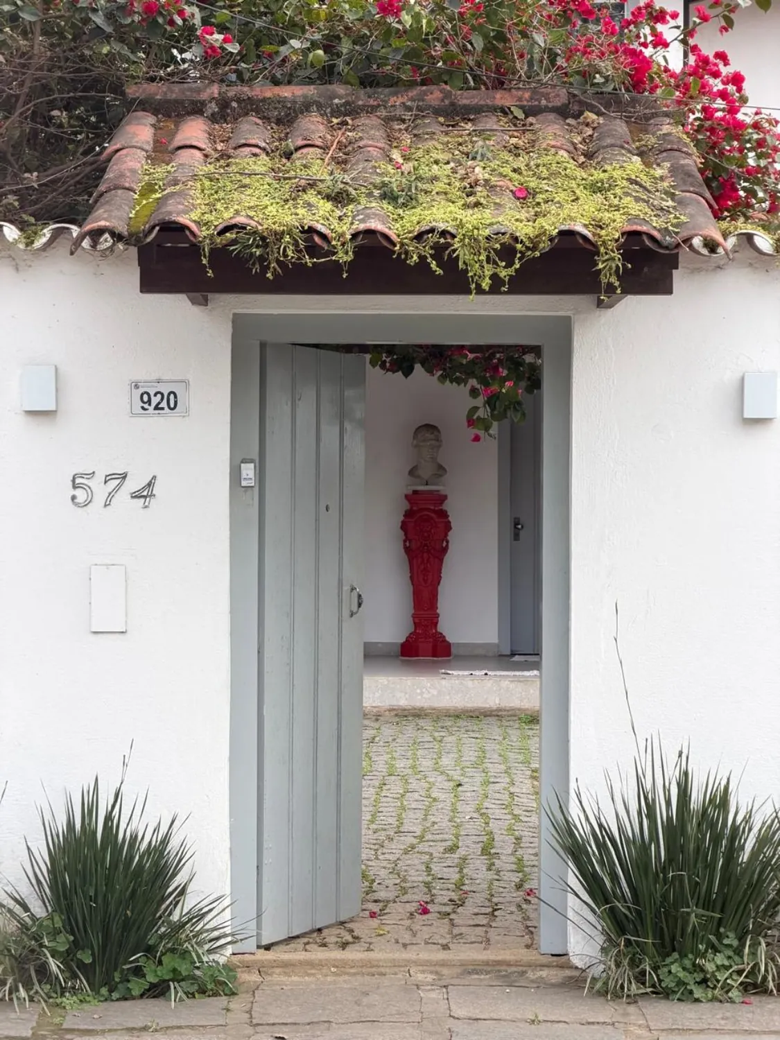 Entrada da Casa Arte Caborê